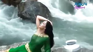 হাঁটা বাংলা আন্টি সেক্স ভিডিও কুকুরের