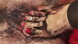 ক্ষুধার্ত সৈনিক উপর ভাই বোনের সেক্স ভিডিও চাকার অংশবিশেষ টানা তার বান্ধবী